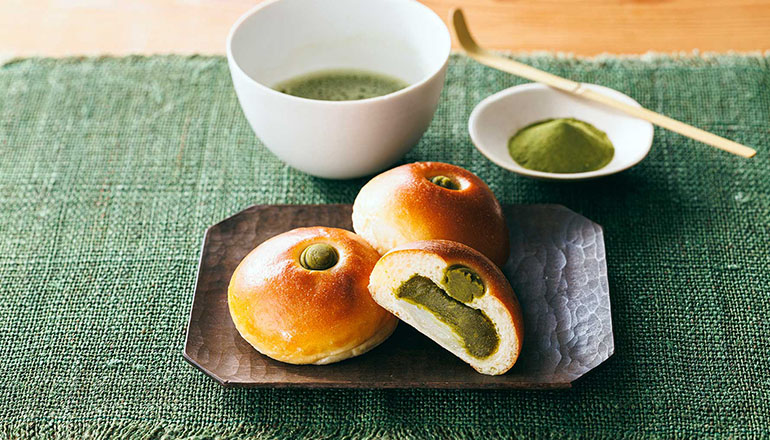 桜葉入り濃厚抹茶あんの季節限定の味わい
